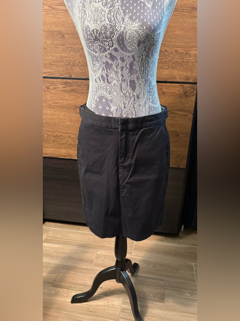 GAP Black Stretch Pencil Skirt